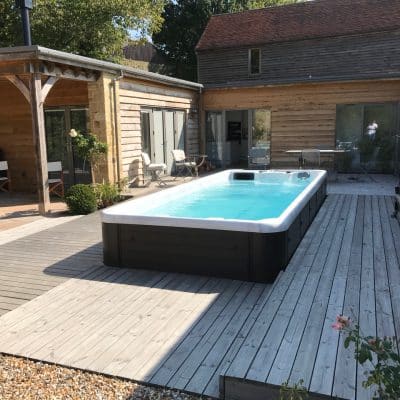 Spa pool annexe design build Sussex Kent